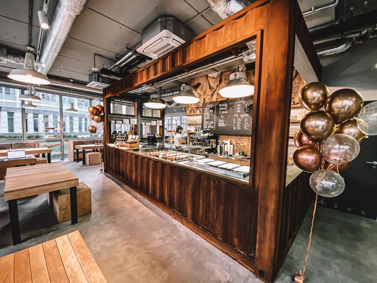 DESEO Patisserie & Chocolaterie. ul. Suwak 3, 02-676 Warszawa