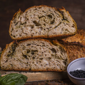 Chleb pesto bazyliowe & czarnuszka